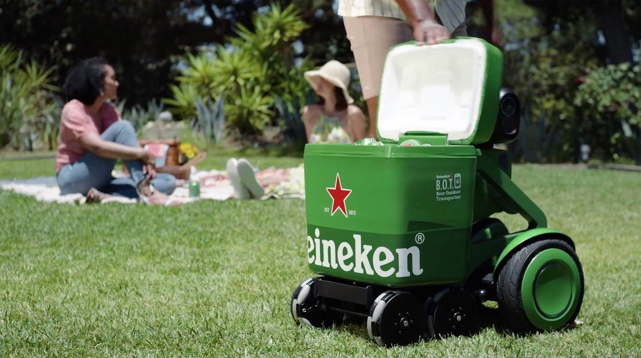 KAO IZ SNOVA Hladnjak s pivom prati vas kamo god krenete