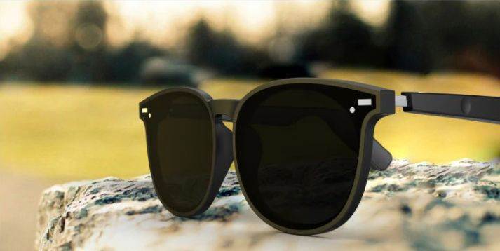 Ove sunčane naočale oduševit će sve tehnološki osviještene žene