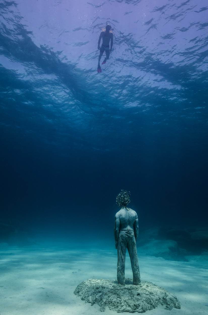 PODVODNI MUZEJ S 93 SKULPTURE Služi za istraživanje, ali i za plivanje