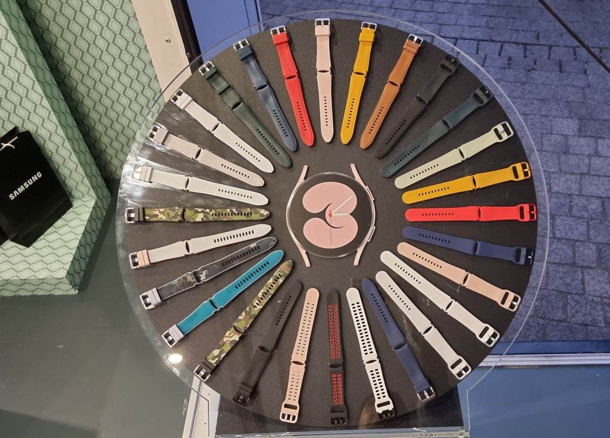 Samsung Galaxy Watch4 i Watch4 Classic (1)