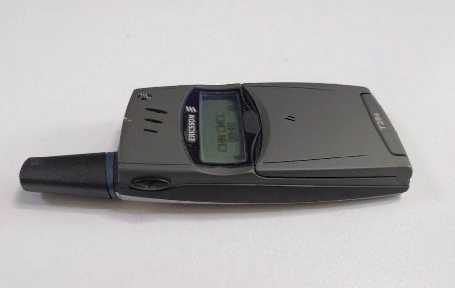 Ericsson T28s (4).jpg