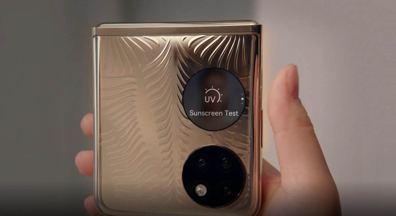 Huawei P50 Pocket (14).jpg