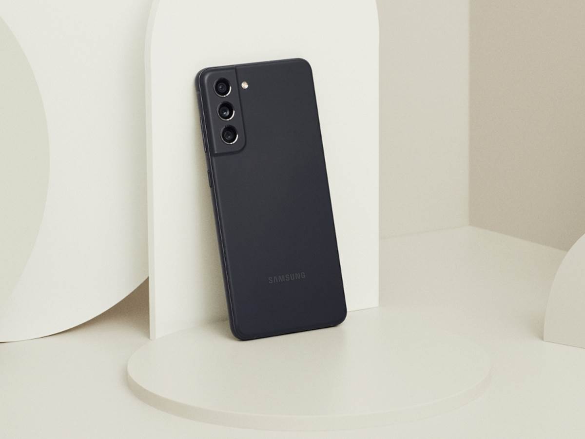 Samsung-Galaxy-S21-FE-5G-4.jpg