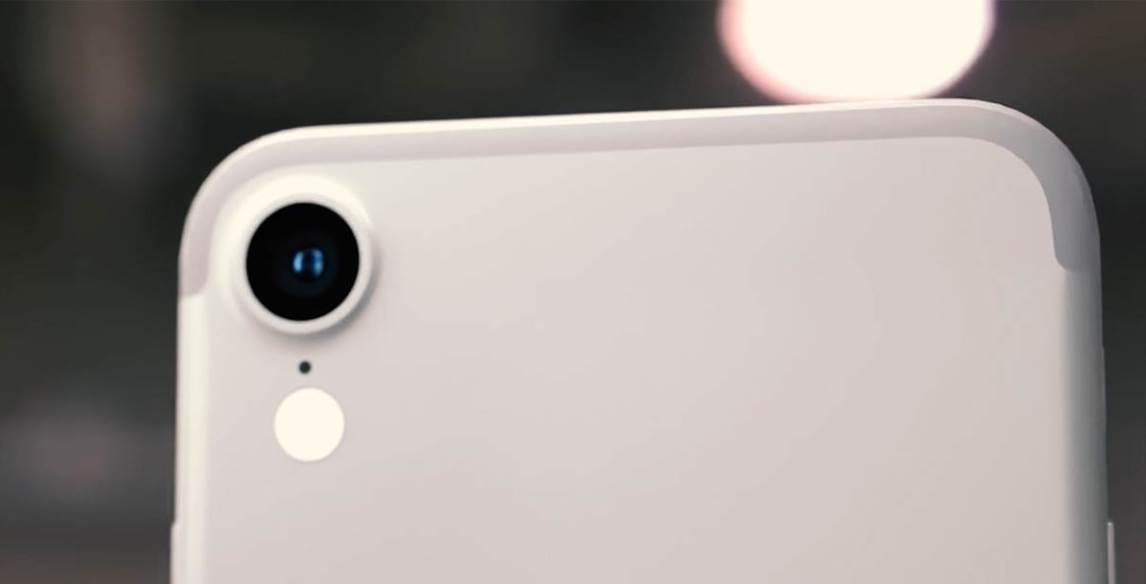 Apple iPhone SE 2022 (4).jpg