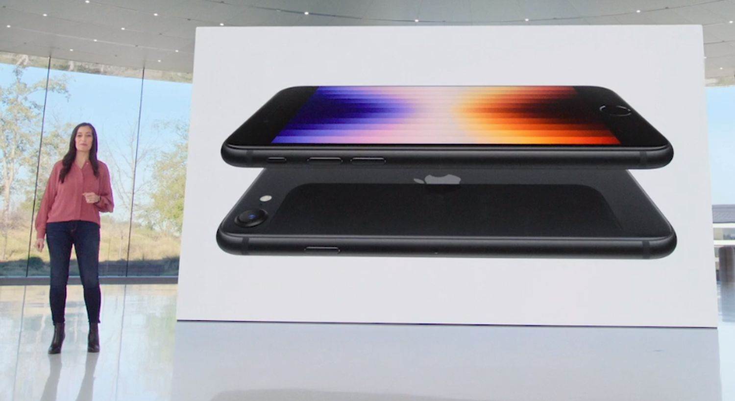 Apple iPhone SE 2022 (12).jpg