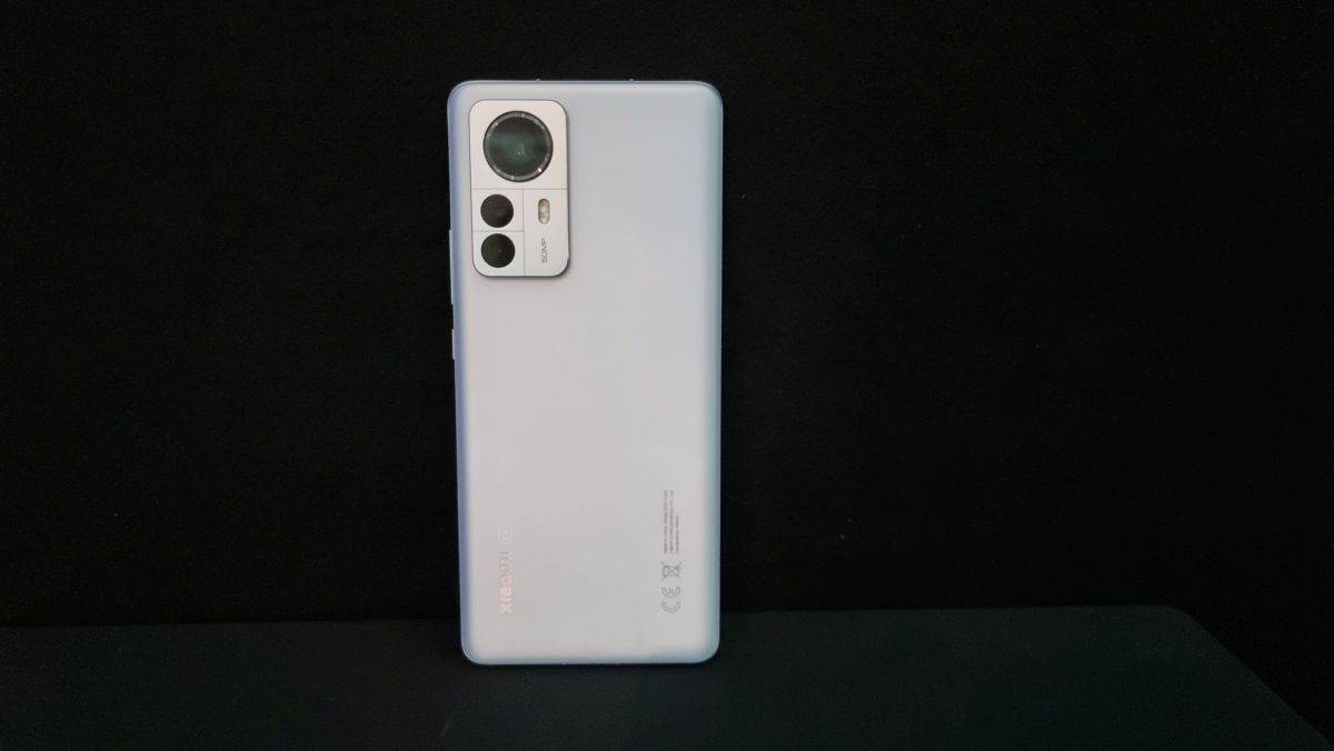 Xiaomi 12 (5).jpg