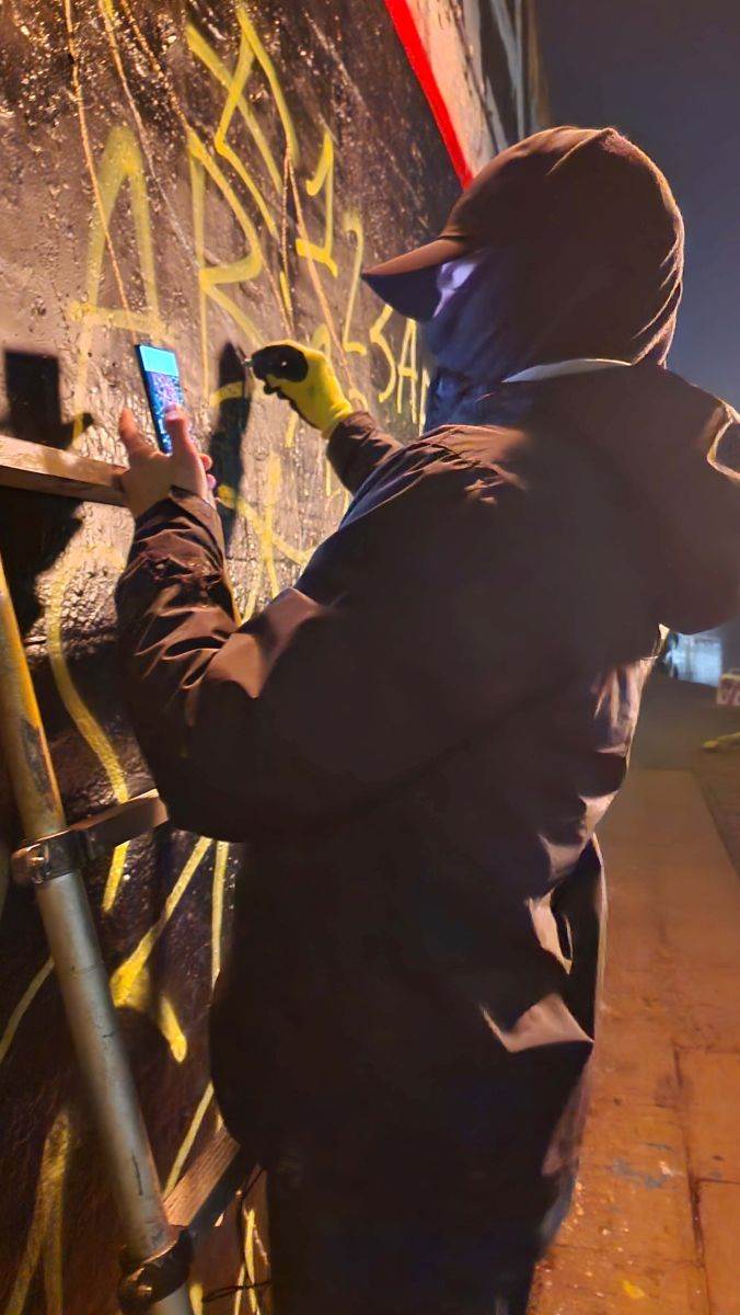 Fat Cap Sprays x Samsung (1).jpg