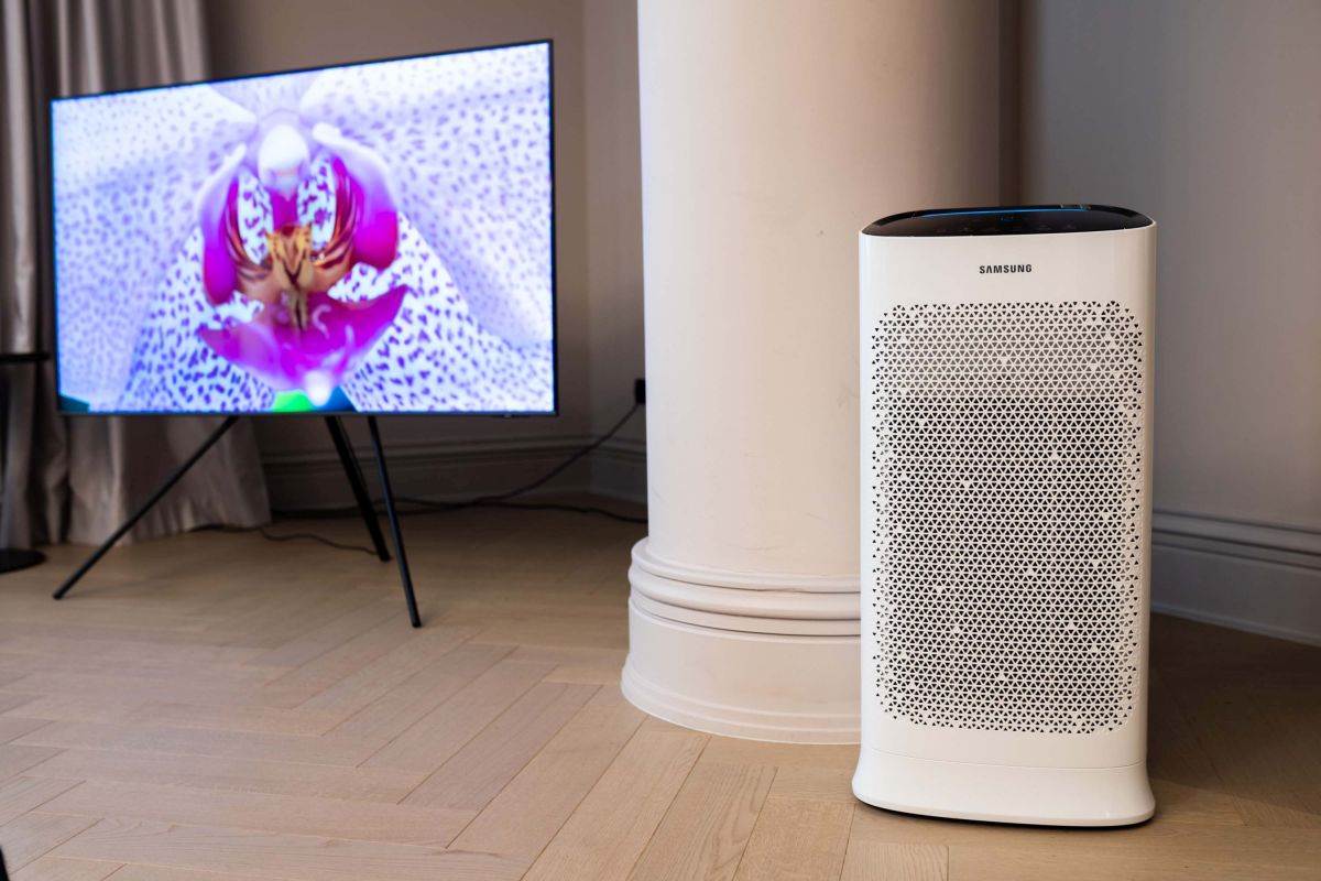 Samsung The Serif & Air purifier (2).jpg
