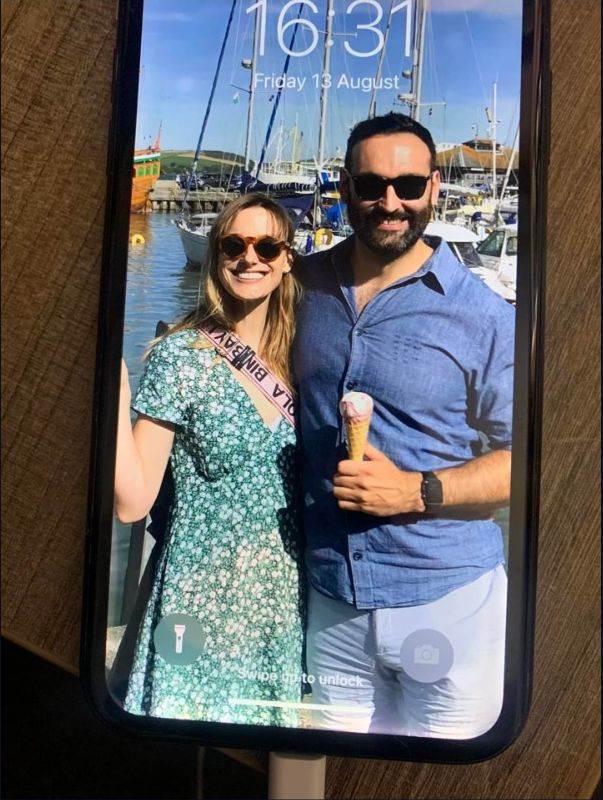 Apple iPhone u vodi (2).jpg