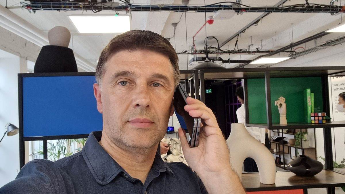 Samsung Galaxy Z Fold4 (4).jpg