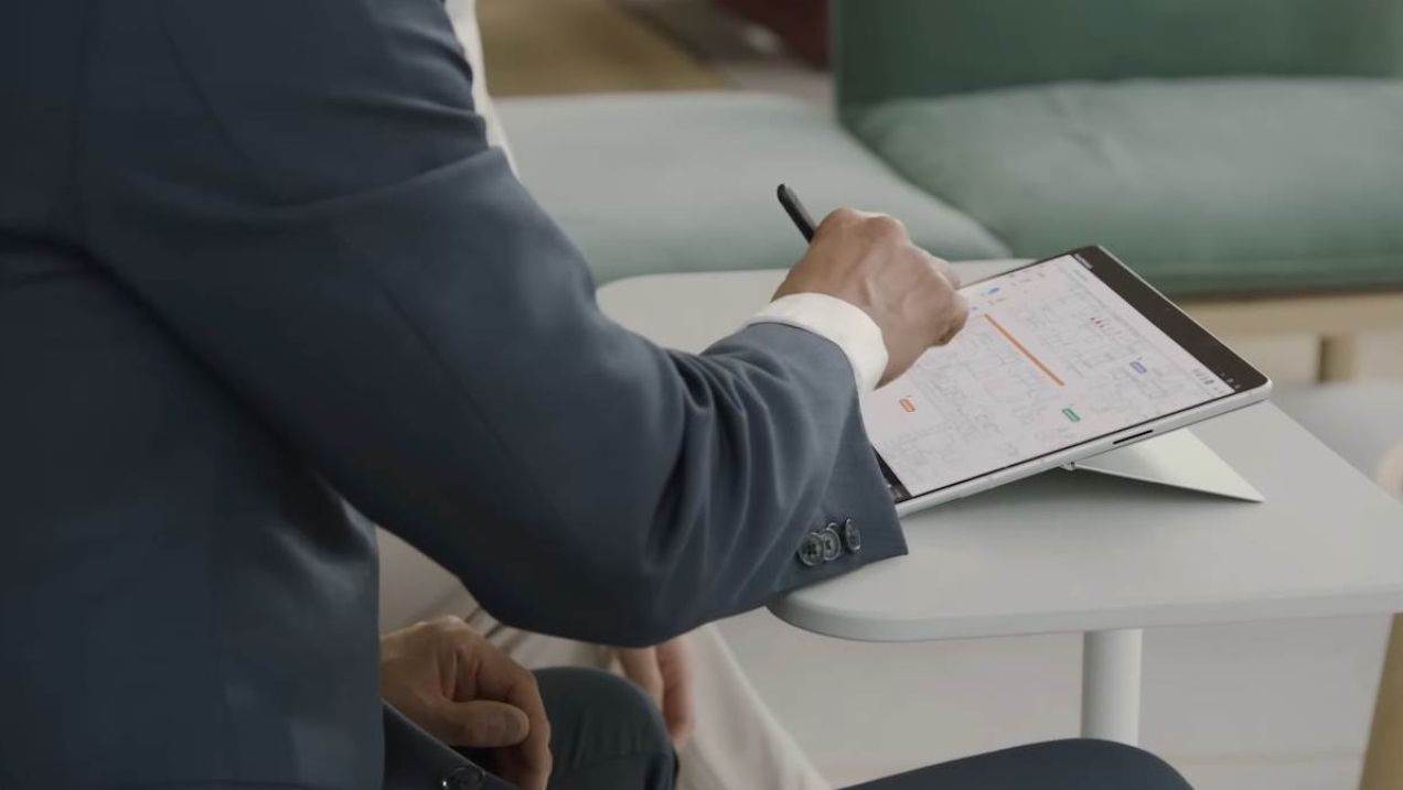 Microsoft Surface Pro 9 (1).jpg