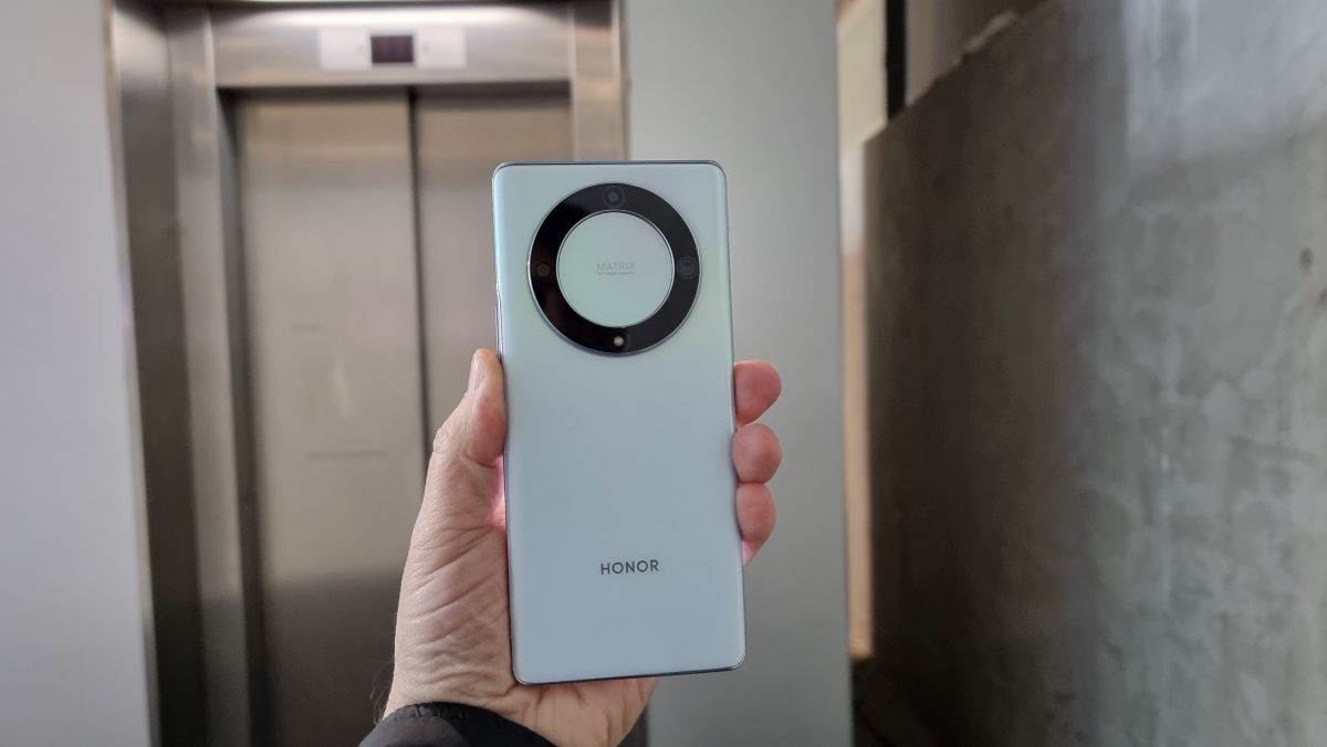 Honor Magic5 Lite (3).jpg