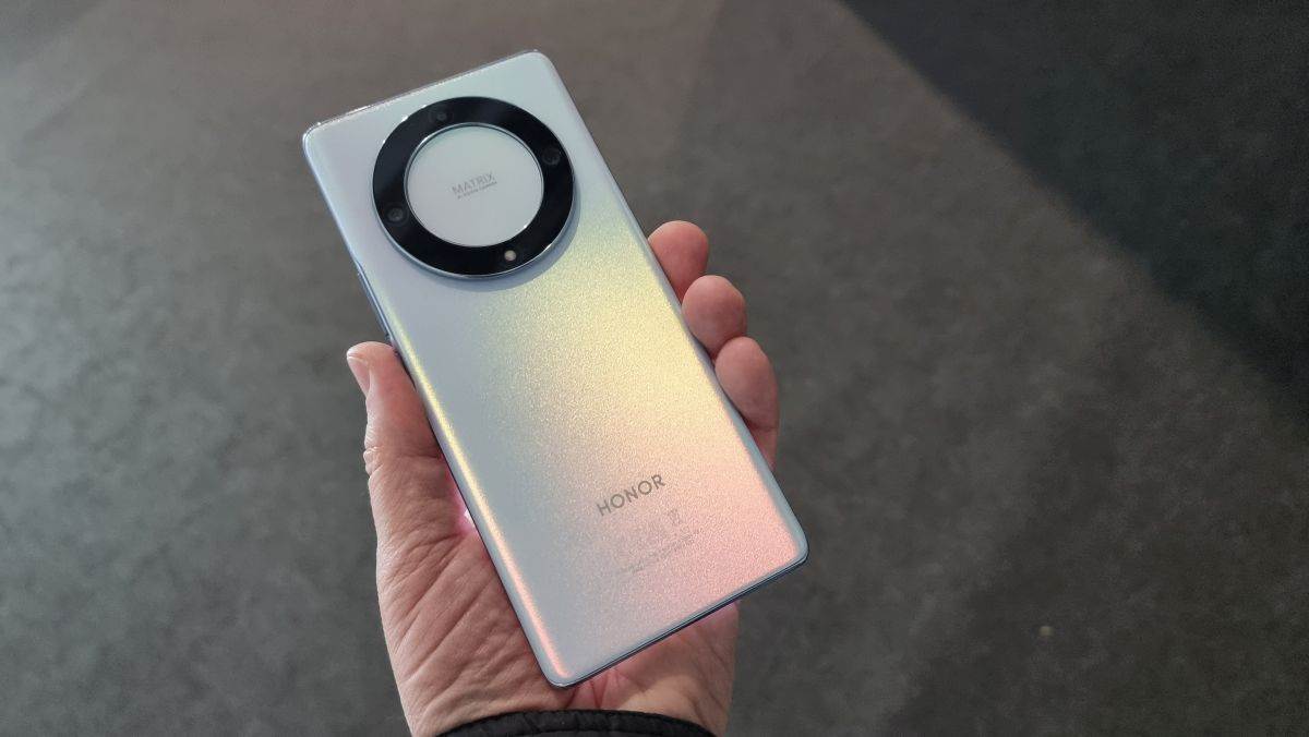 Honor Magic5 Lite (2).jpg