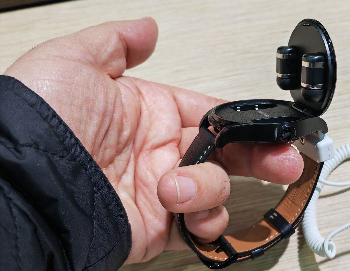 Huawei Watch Buds (5).jpg