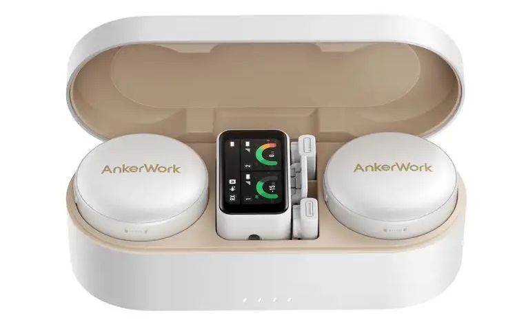 AnkerWork M650 Wireless Microphone (12).jpg