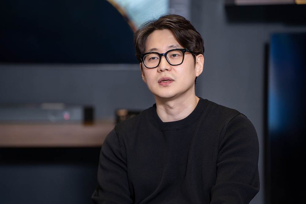 Samsung intervju televizori ekrani (6).jpg