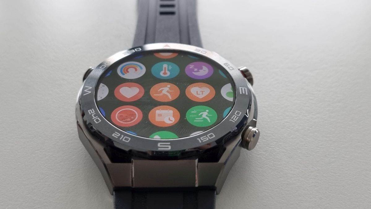 Huawei Watch Ultimate Voyage Blue (6).jpg