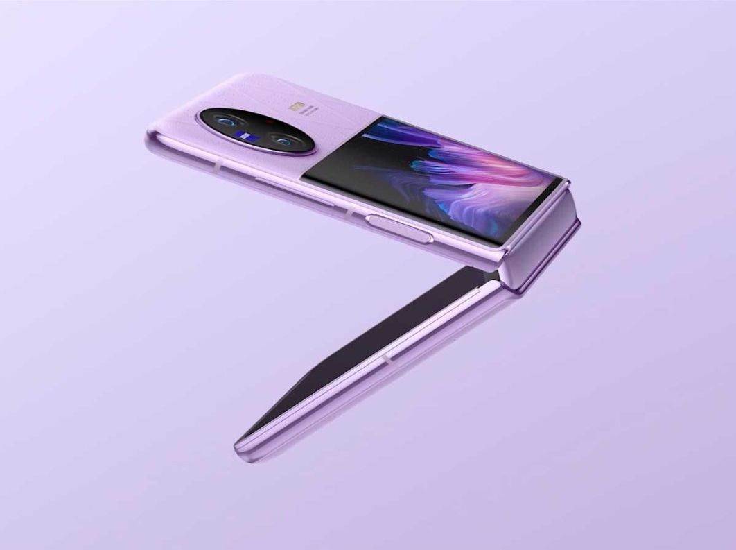 Vivo X Flip (3).jpg