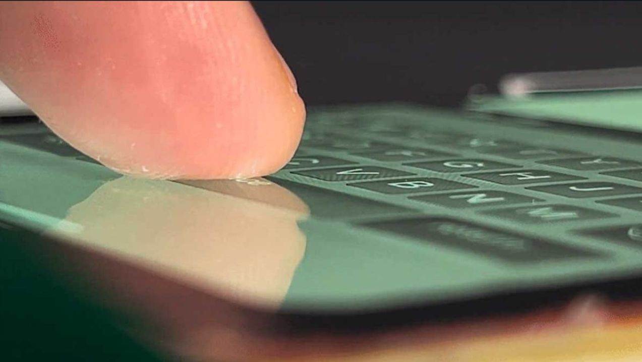 Flat Panel Haptics (3).jpg