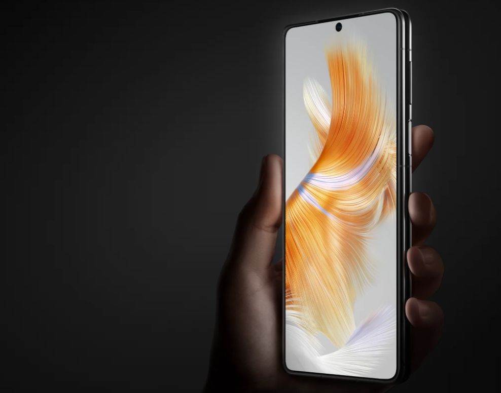 Huawei Mate X3 (13).jpg