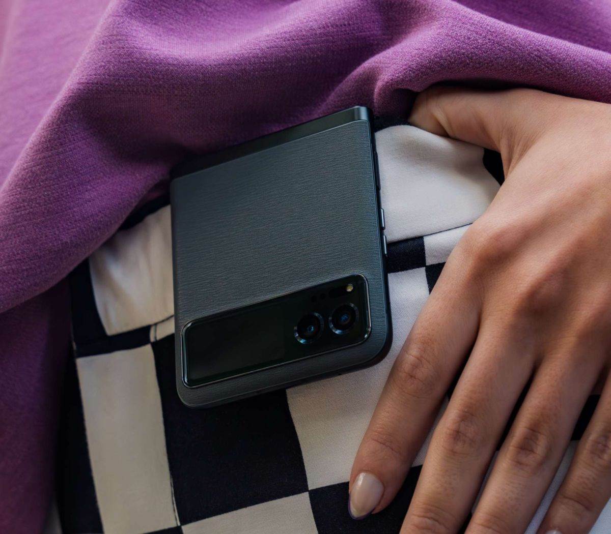 Motorola razr 40 (8).jpg
