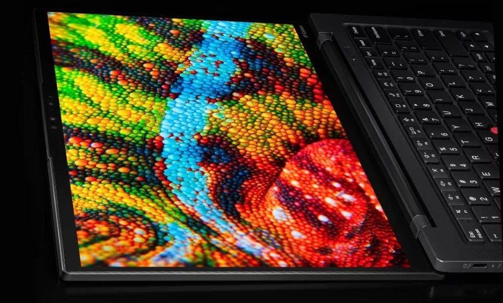 ThinkPad X1 Carbon Gen 11 (4).jpg