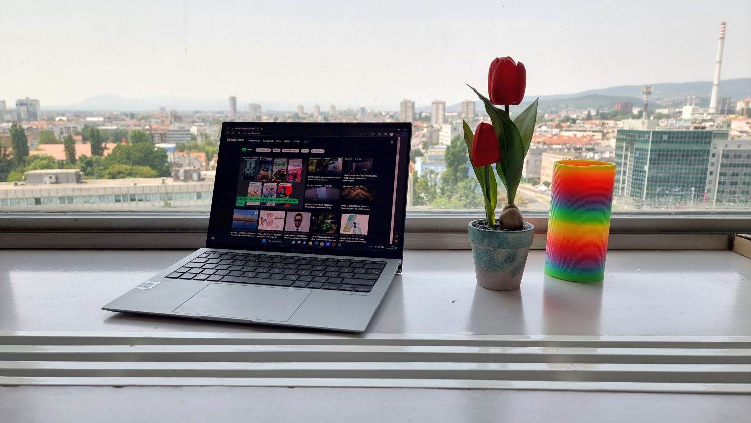 Asus Zenbook S 13 OLED UX5304 (43).jpg