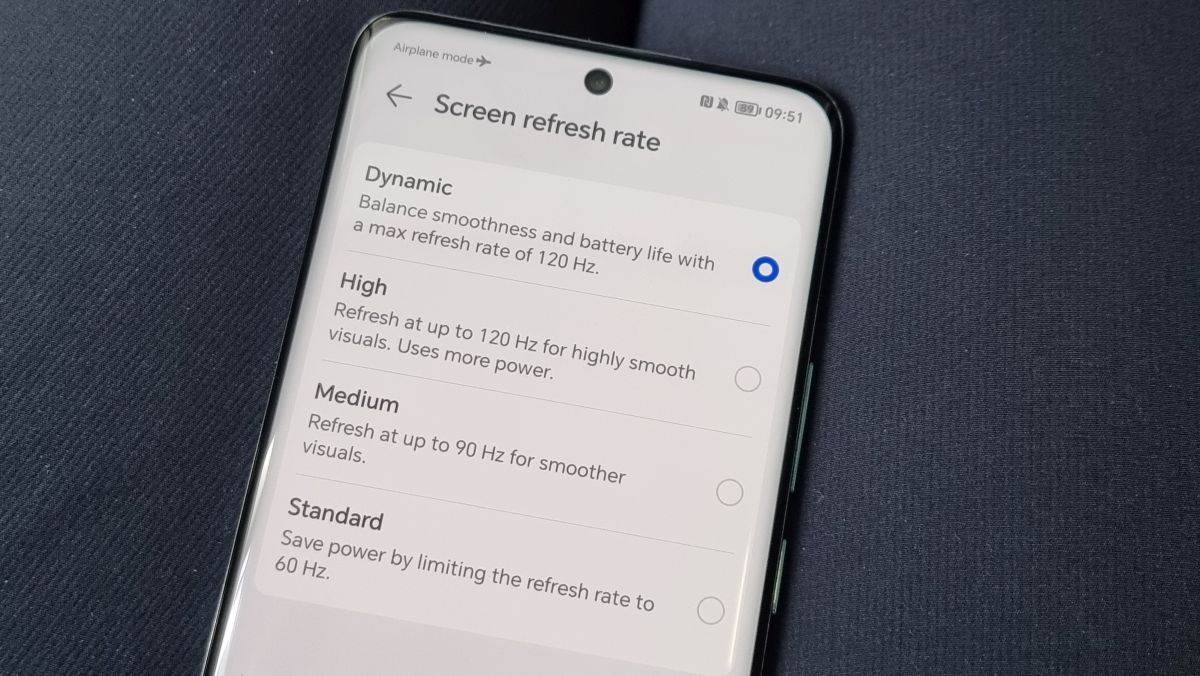 IMPRESIVNA KAMERA OD 200 MPX: Honor u Parizu predstavio seriju 90