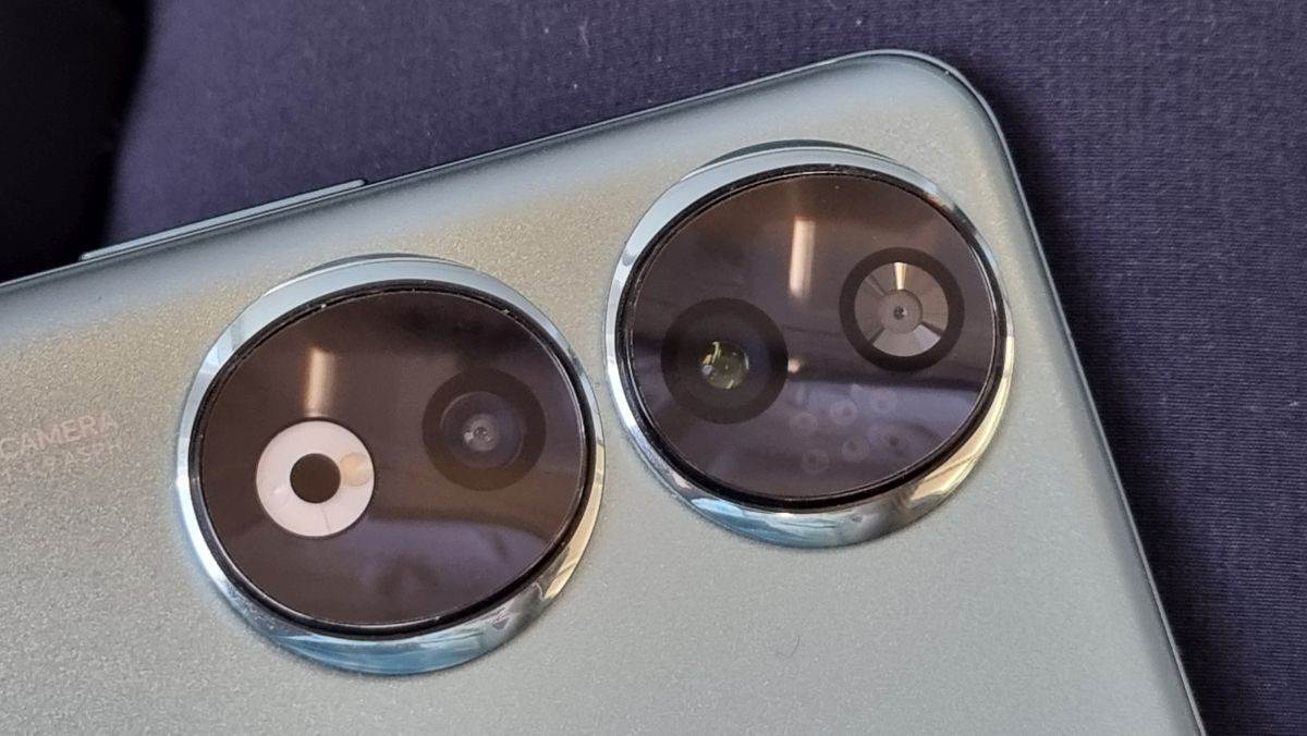 IMPRESIVNA KAMERA OD 200 MPX: Honor u Parizu predstavio seriju 90