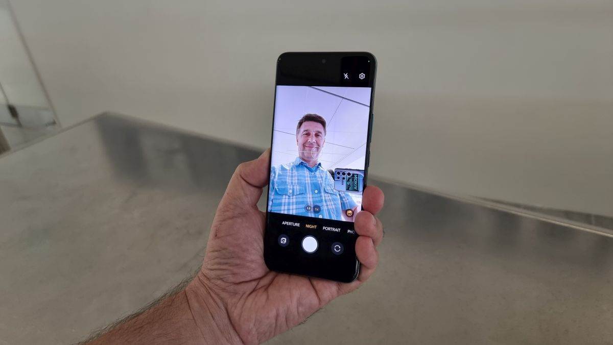 IMPRESIVNA KAMERA OD 200 MPX: Honor u Parizu predstavio seriju 90