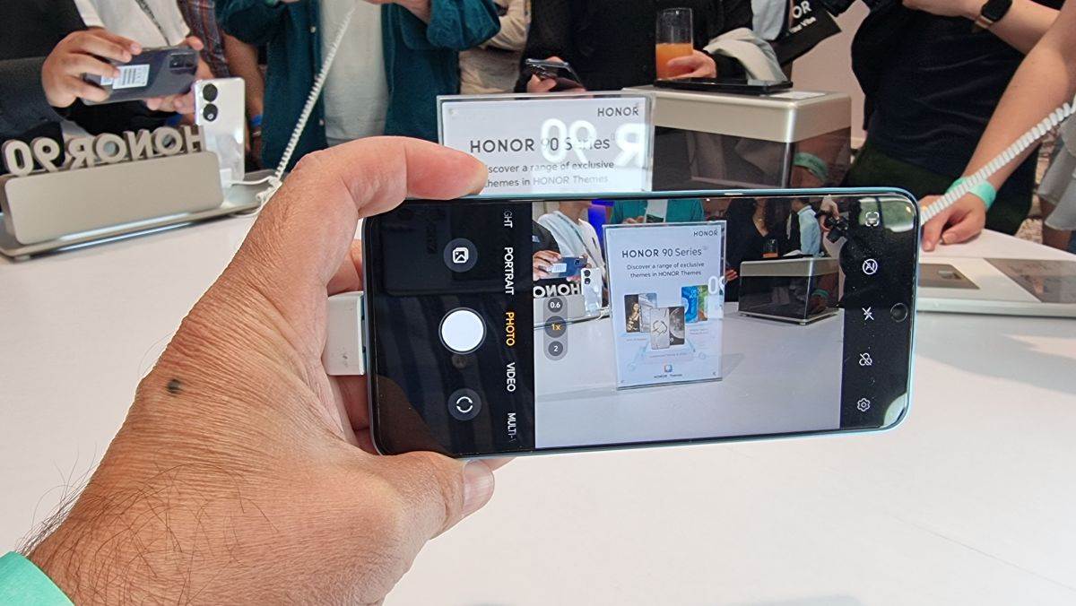 Honor 90 Lite (9).jpg
