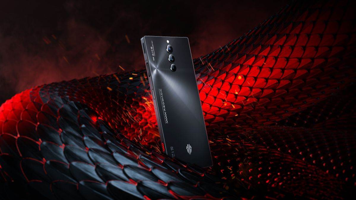 REDMAGIC 8S Pro Aurora (1).jpg