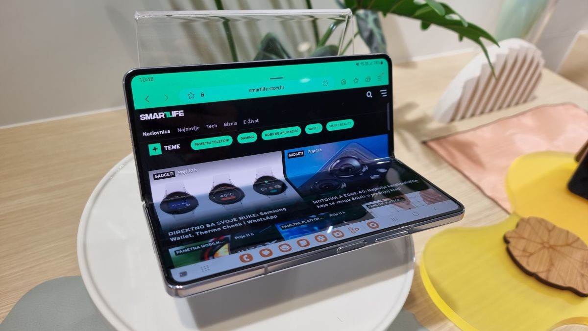 Samsung Galaxy Z Fold5 (3).jpg