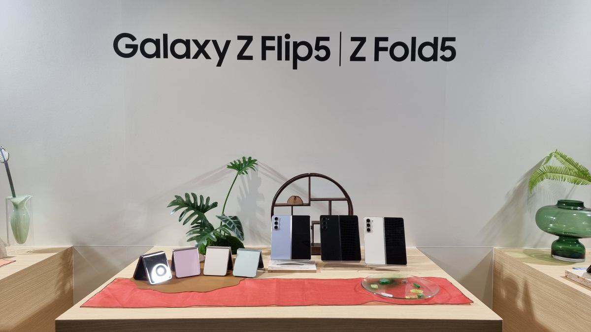 Samsung Galaxy Z Flip5 i Galaxy Z Fold5 (4).jpg