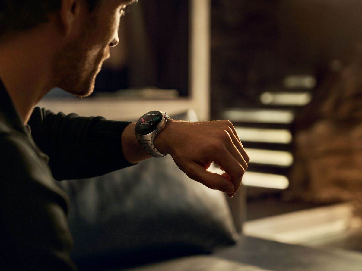 Huawei Watch 4 Pro (1).jpg