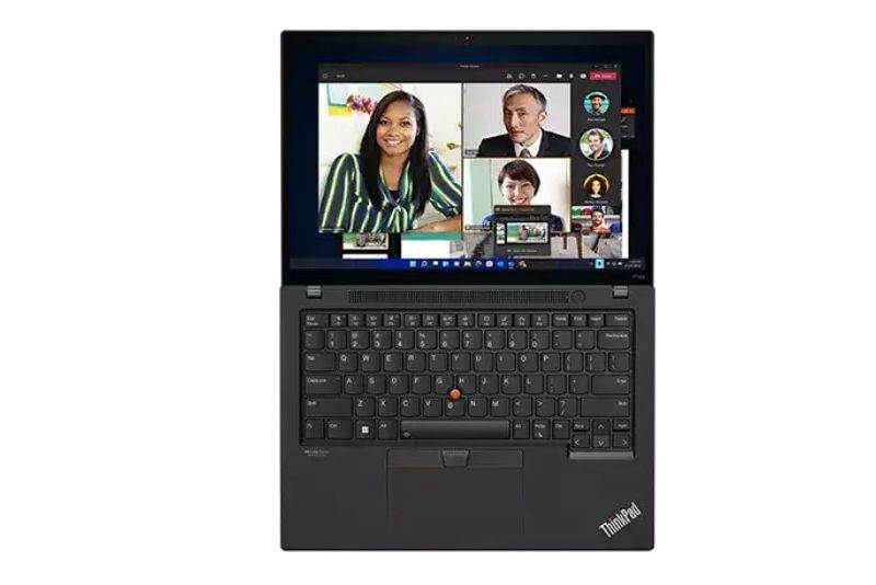 Lenovo ThinkPad P14s Gen 4 (1).jpg