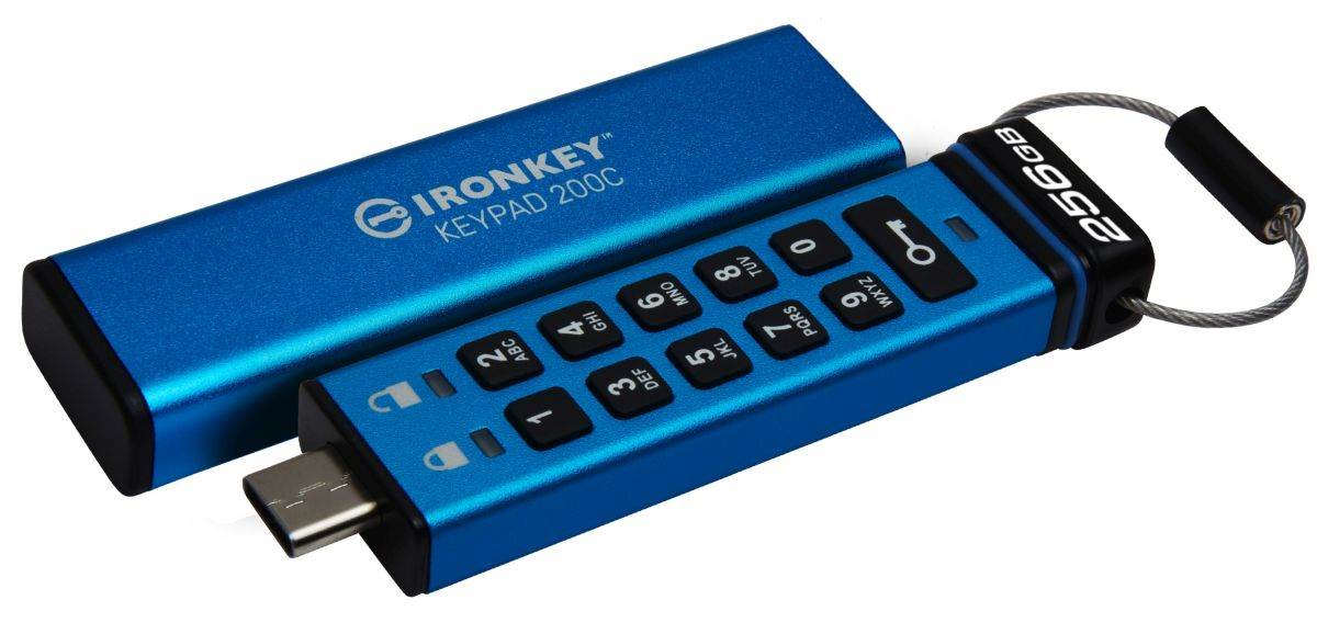 Kingston IronKey Keypad 200C (2).jpg