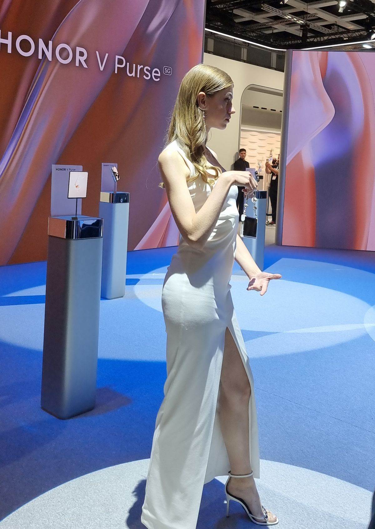 Honor V Purse (7).jpg