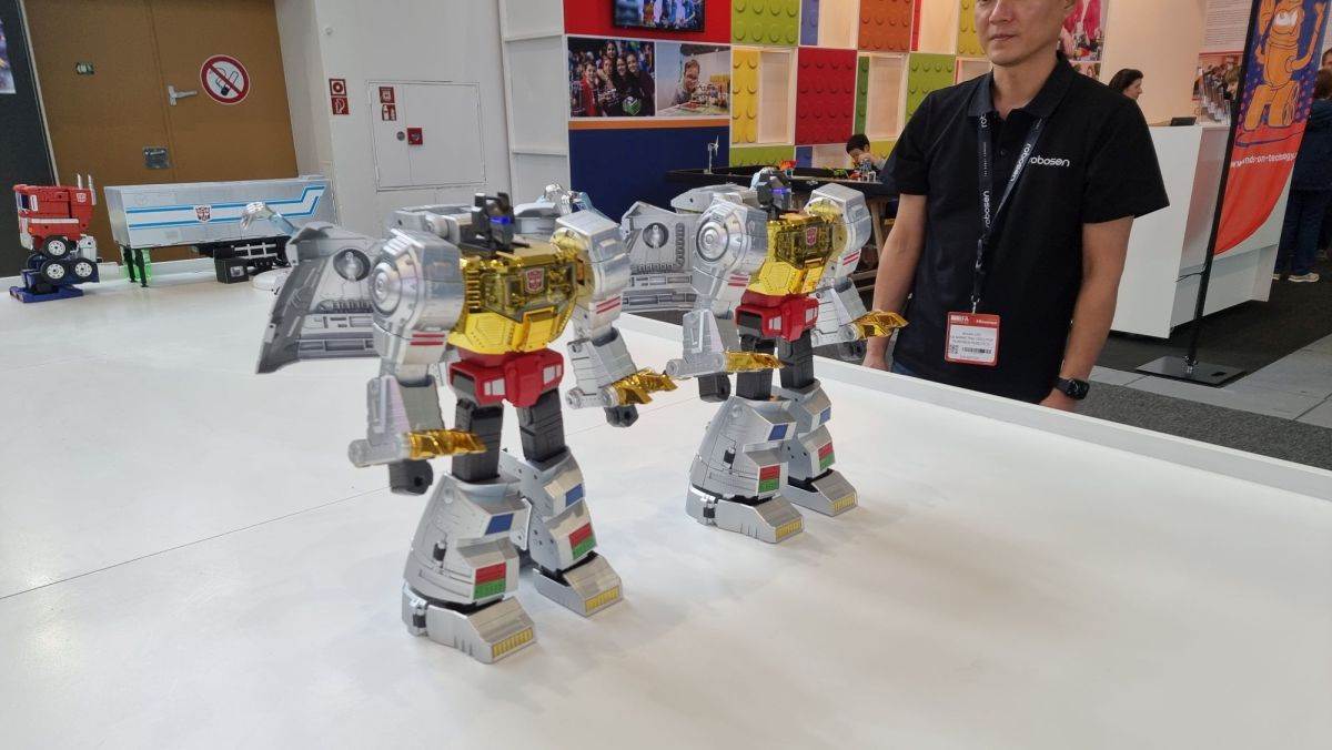 Roboti transformeri (1).jpg