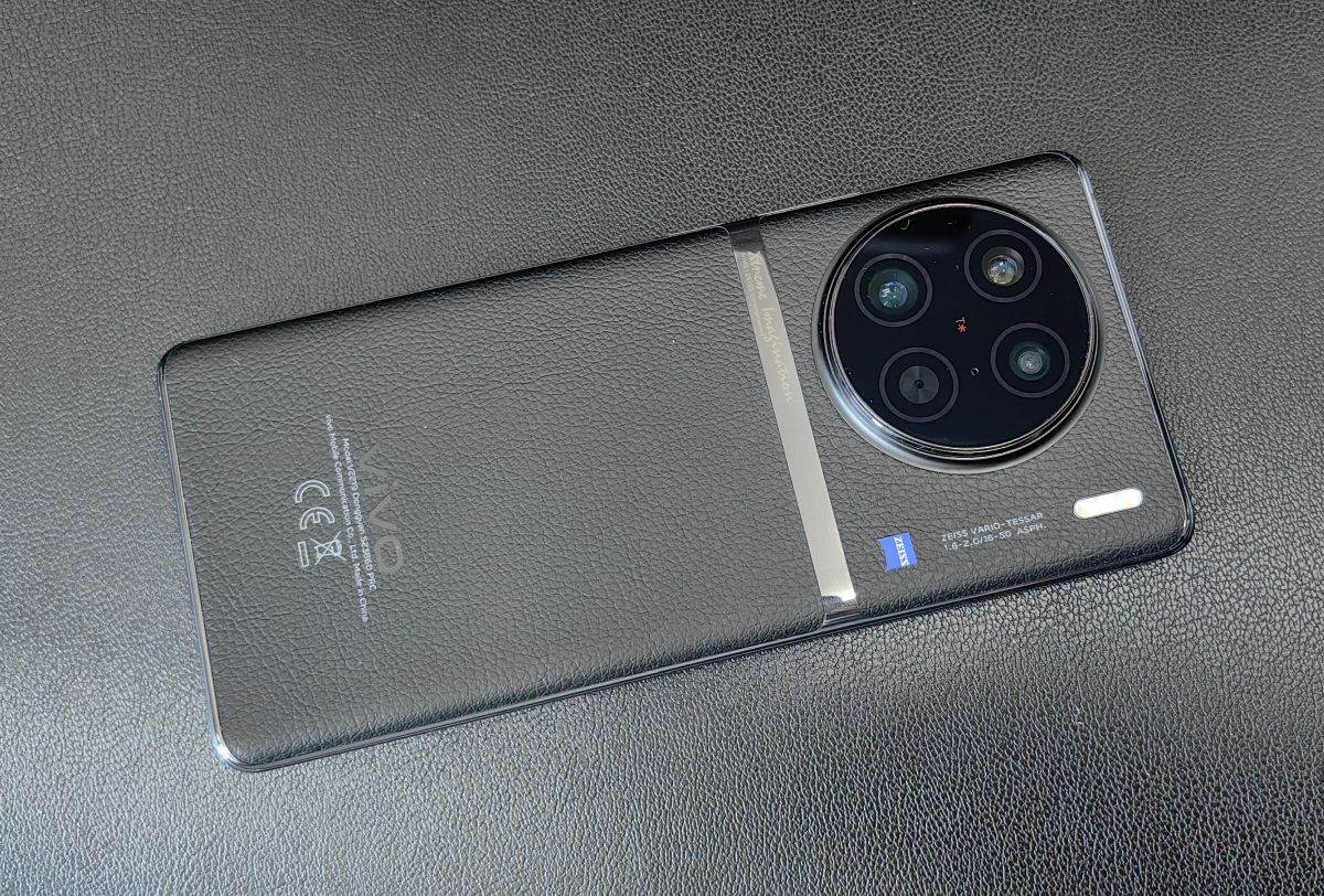 Vivo X90 Pro (3).jpg