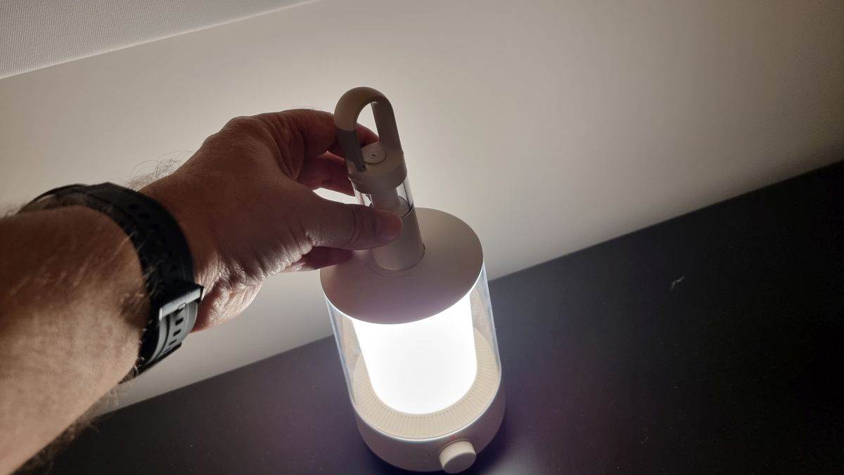 Xiaomi Mi Bedside Lamp 2 EU (4).jpg