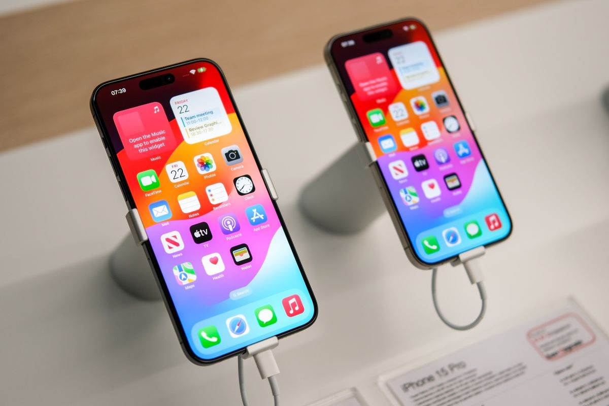 Apple iPhone 15 serija (3).jpg