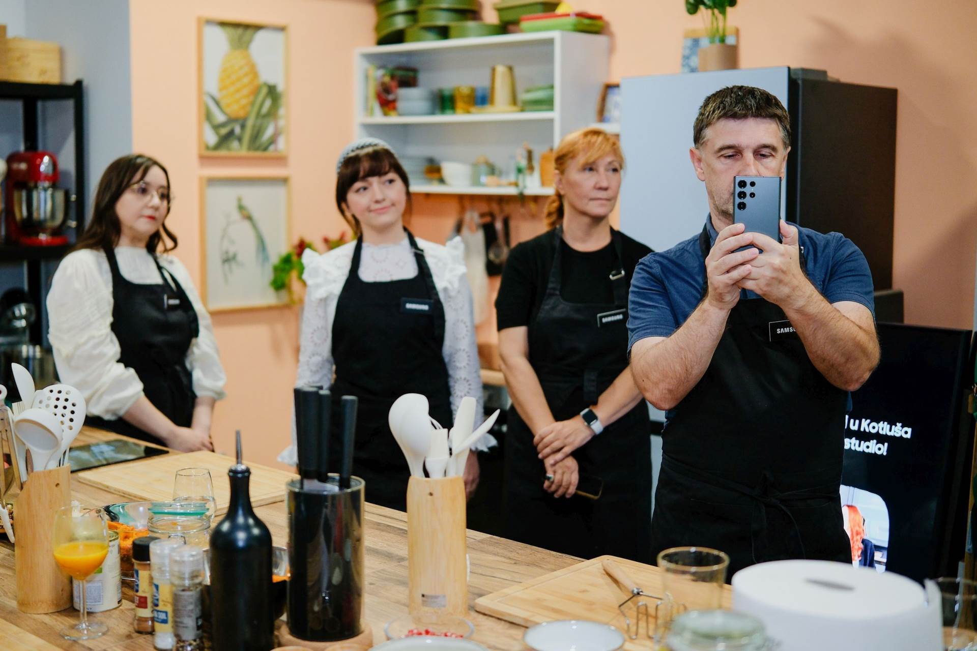 UZ SAMSUNGOVE UREĐAJE: Jesen donosi predivne okuse i boje