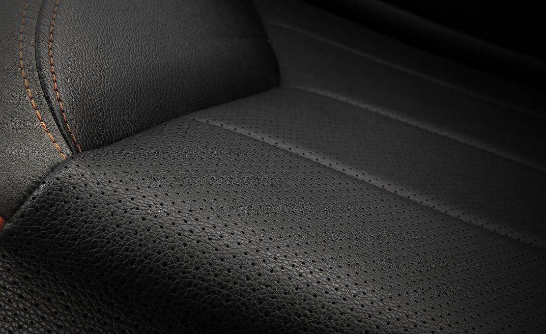 Cougar NxSys AERO (7).jpg