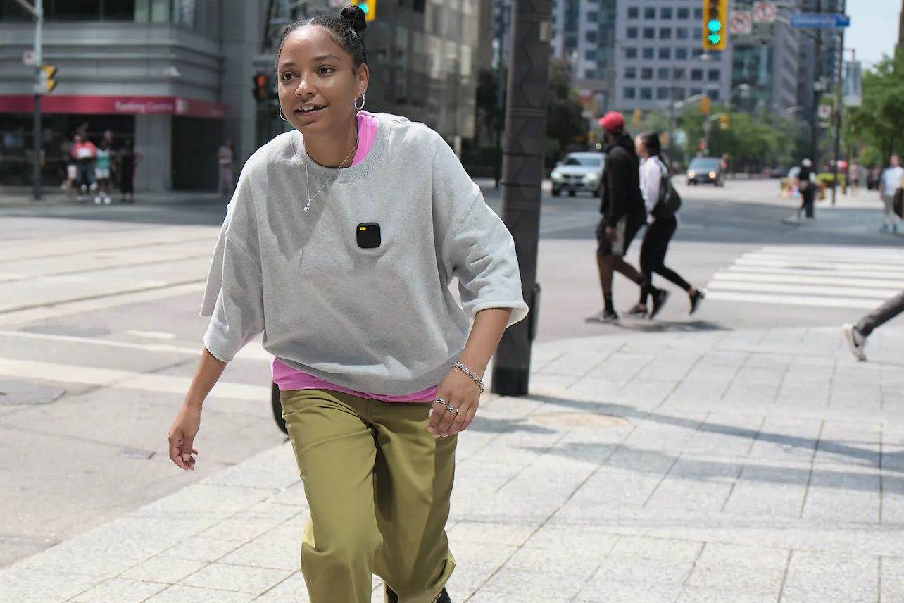 Humane Ai Pin (13).jpg