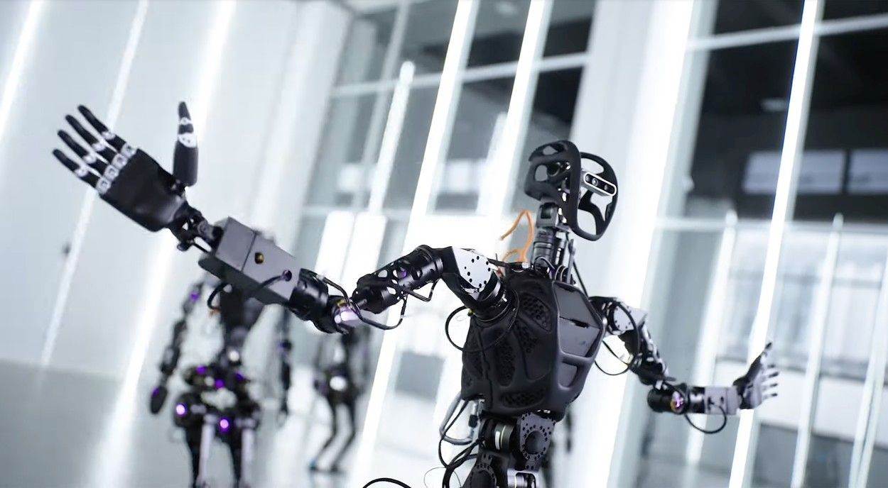 Fourier GR-1 (1).jpg