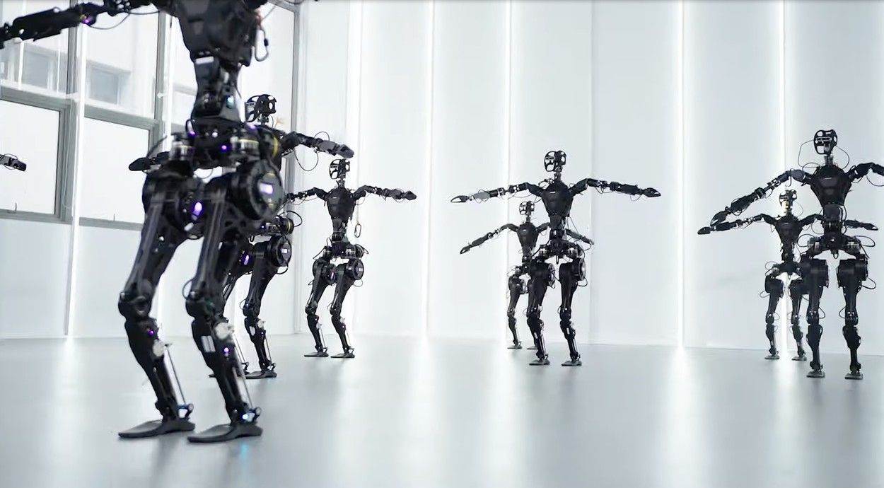 Fourier GR-1 (3).jpg