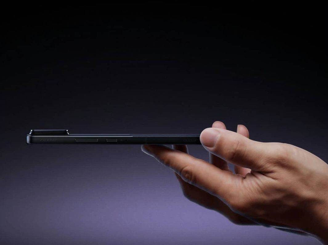 ROG Phone 8 Pro (2).jpg