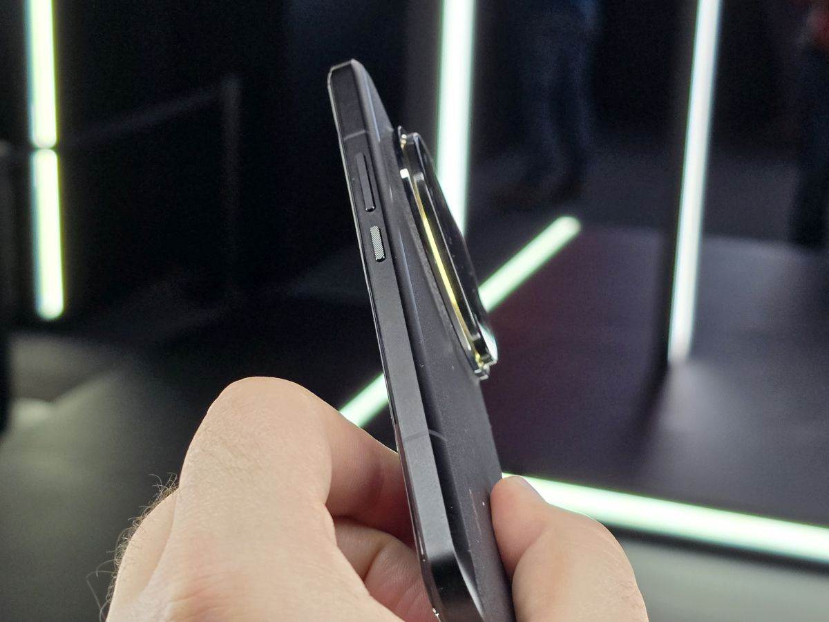 Xiaomi 14 Ultra (13).jpg