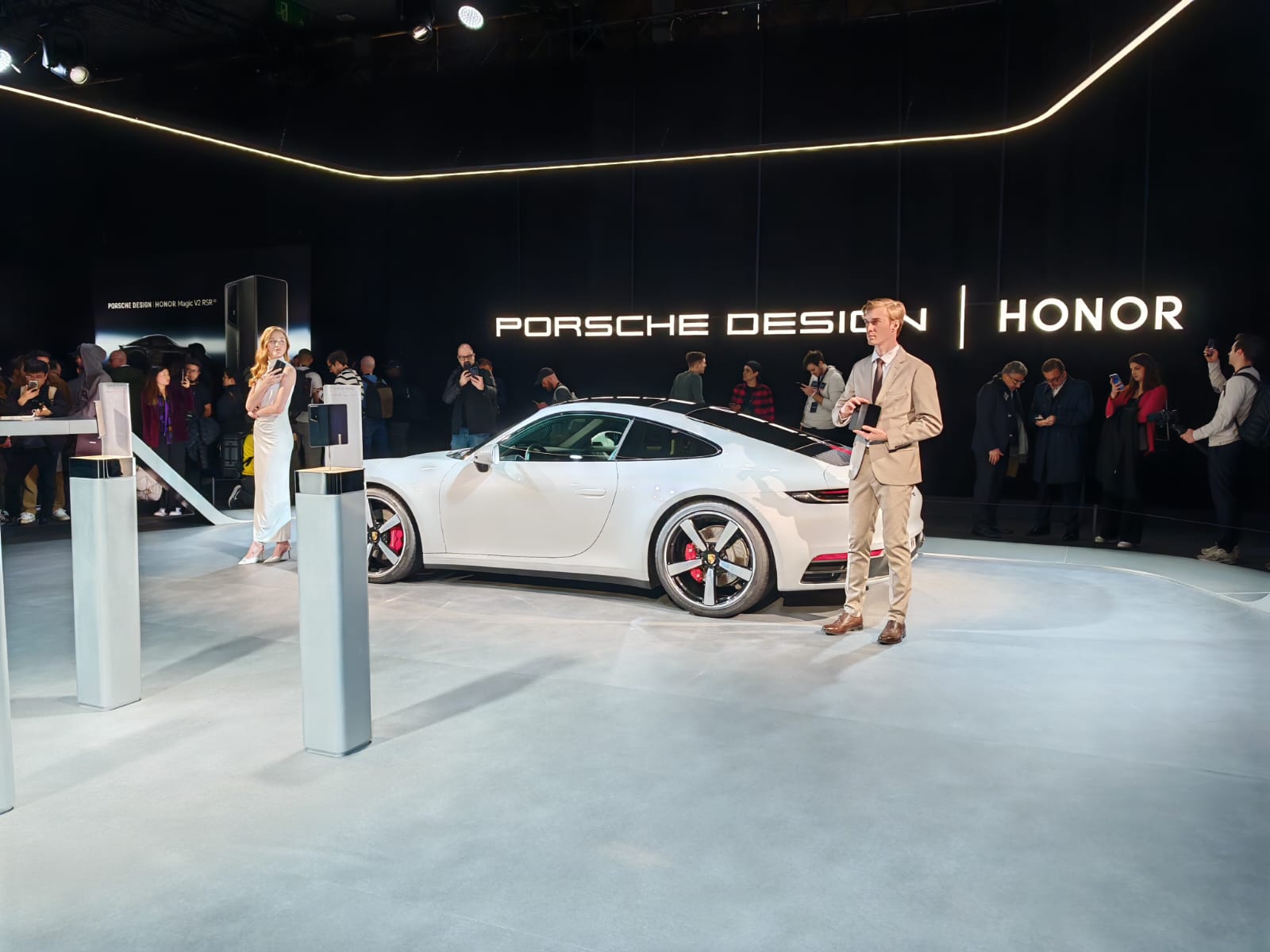 Porsche Design & Honor (4).jpg